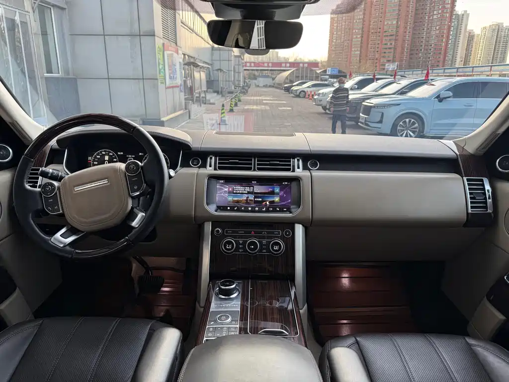 Range Rover 2017 3.0 SC V6 Vogue купить на сайте DeffCars