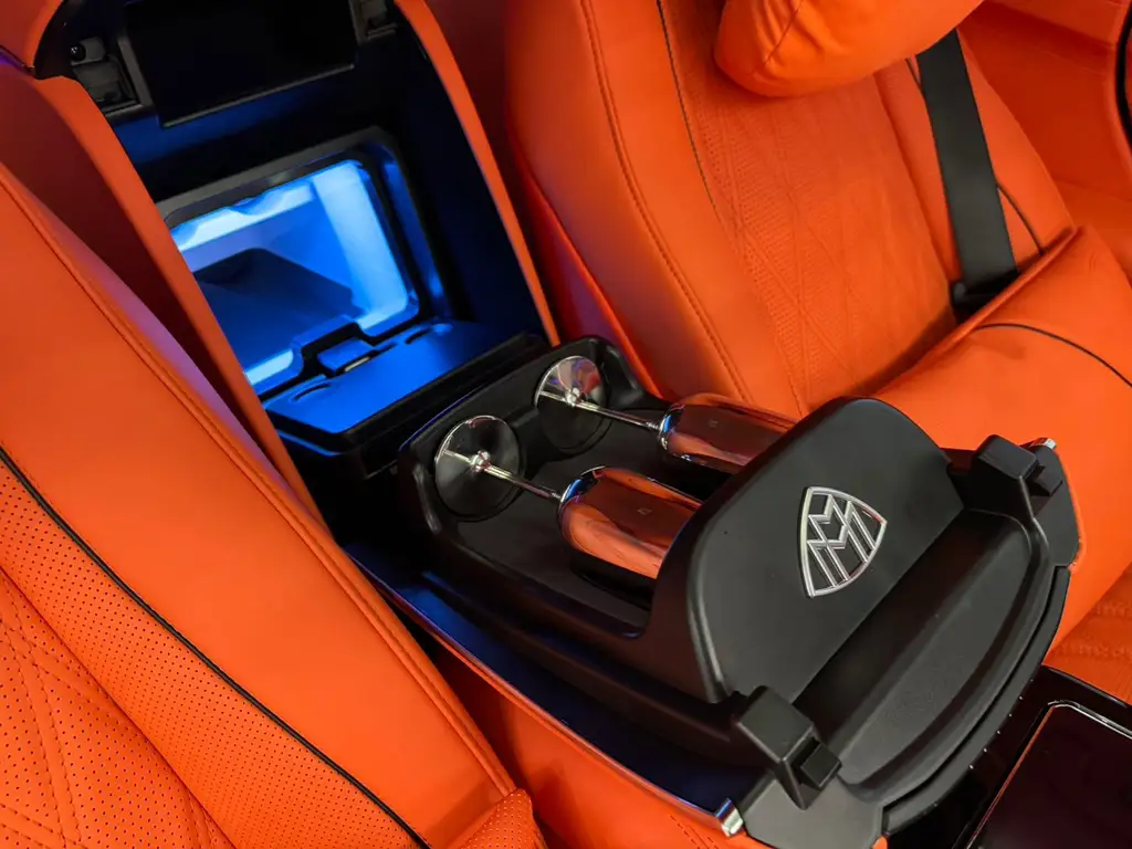 Mercedes-Benz GLS 2025 GLS 450 4MATIC luxury model купить на сайте DeffCars