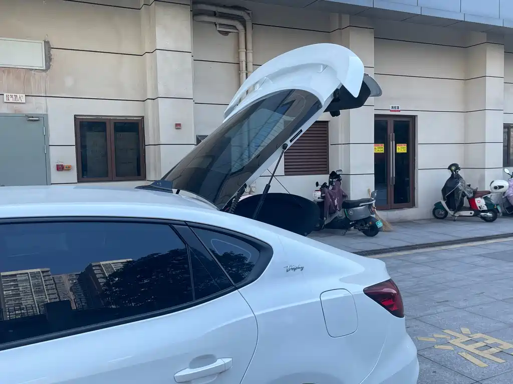 MG6 2021 1.5T automatic fashionable smart decoration version купить на сайте DeffCars