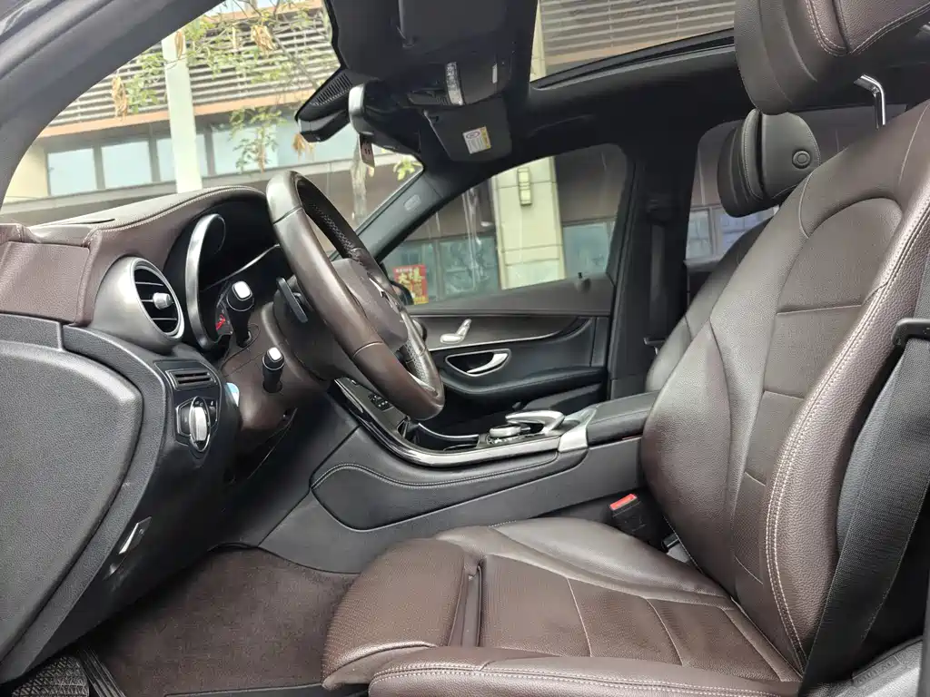 Mercedes-Benz GLC 2019 GLC 200 L 4MATIC купить на сайте DeffCars