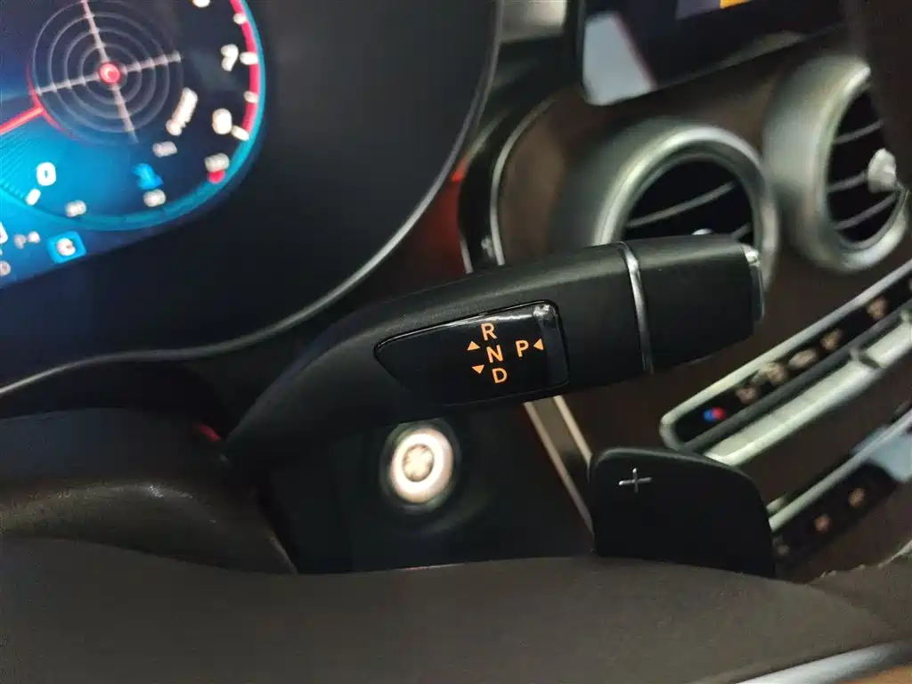 Mercedes-Benz GLC 2020 GLC 300 L 4MATIC Dynamic купить на сайте DeffCars