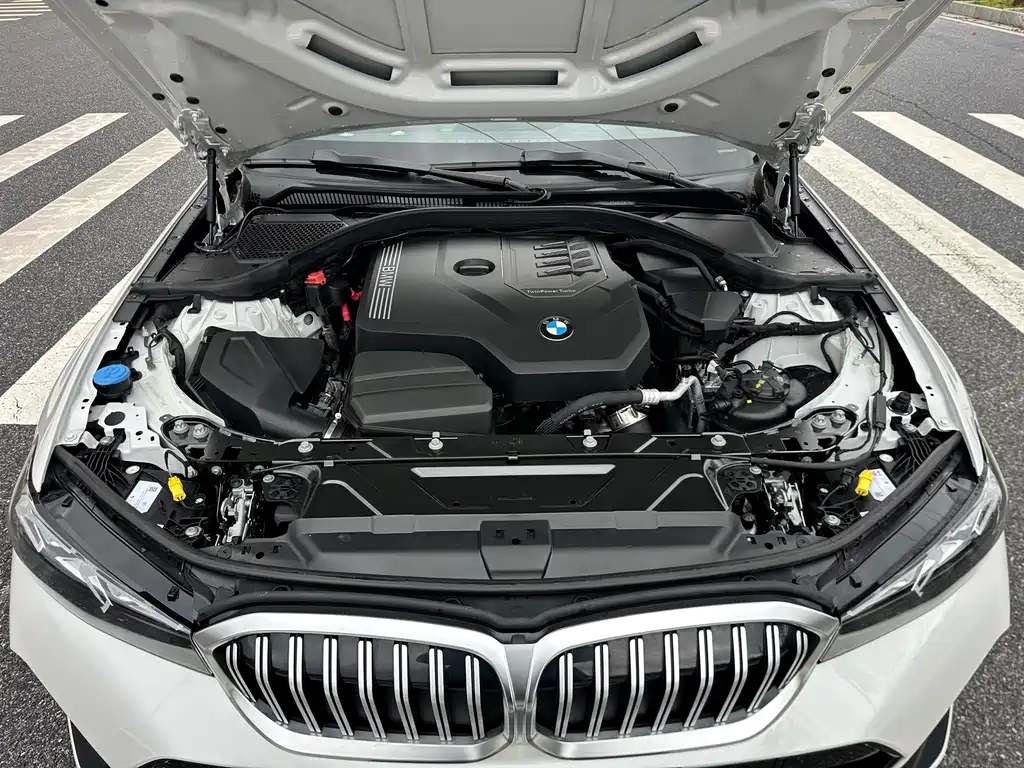 BMW 3 Series 2024 320Li M Sports Package купить на сайте DeffCars