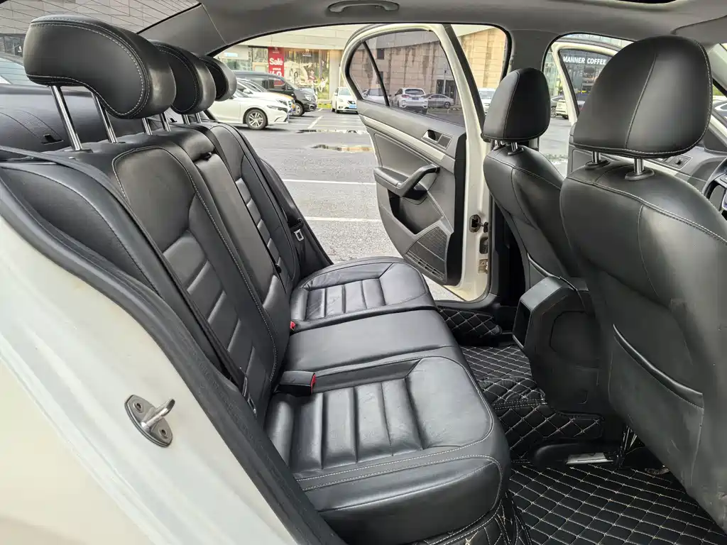 Lavida 2017 1.6L automatic comfort version купить на сайте DeffCars