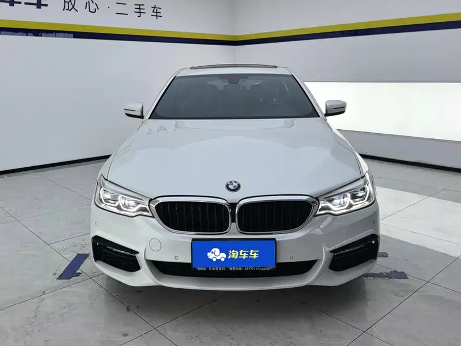 BMW 5 Series 2018 facelift 530Li leading M sports package купить на сайте DeffCars