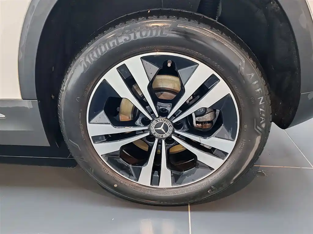 Mercedes-Benz GLA 2023 GLA 220 купить на сайте DeffCars