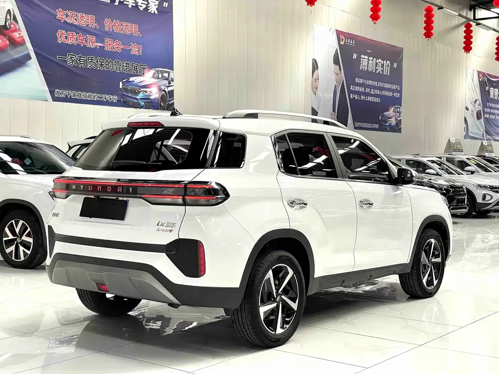 Beijing Hyundai ix35 2021 240TGDi DCT two-wheel drive GLS leading version купить на сайте DeffCars