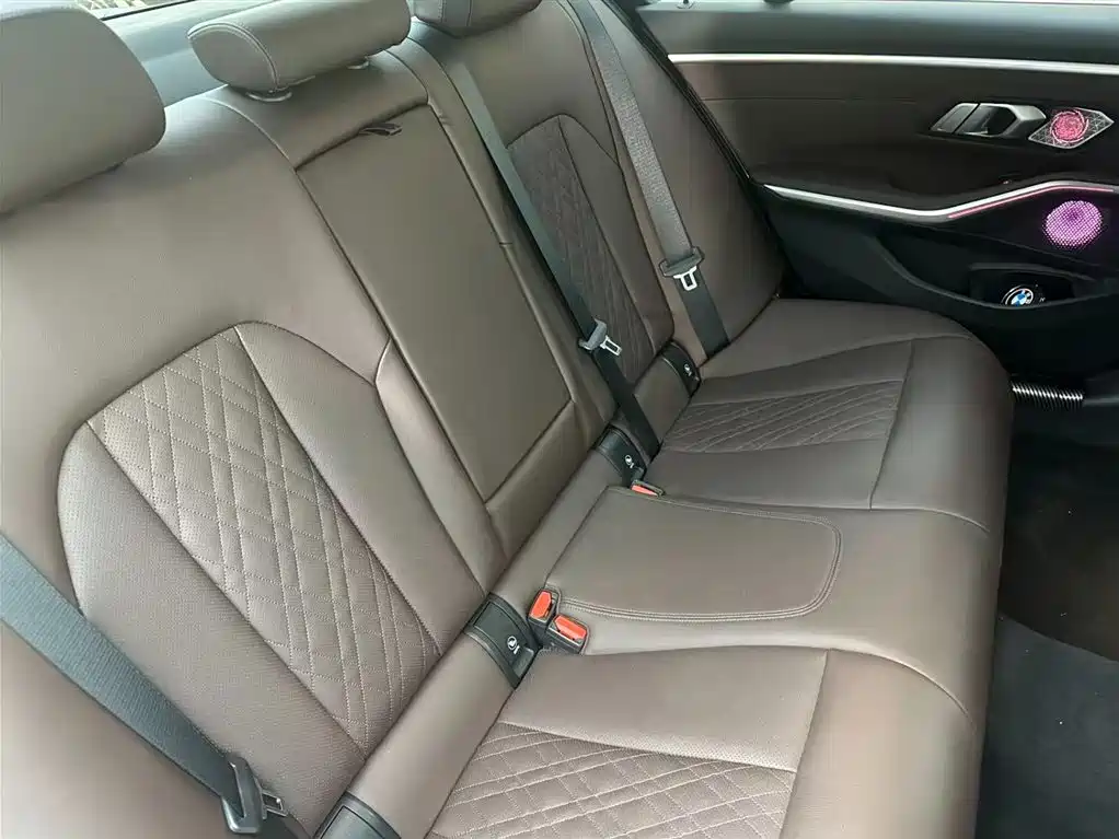 BMW 3 Series 2024 325i M Sports Package купить на сайте DeffCars