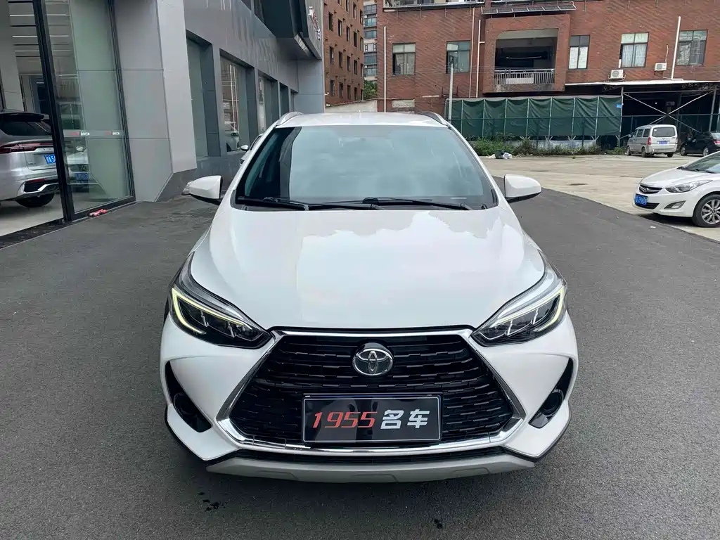 YARiS L Zhixuan 2020 1.5L CVT leading version купить на сайте DeffCars