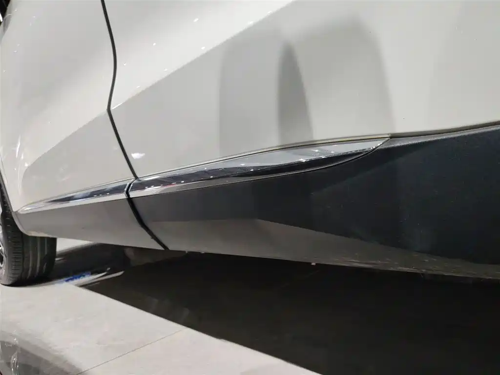 Haval H6 2021 third generation 1.5T automatic two-wheel drive Pro купить на сайте DeffCars