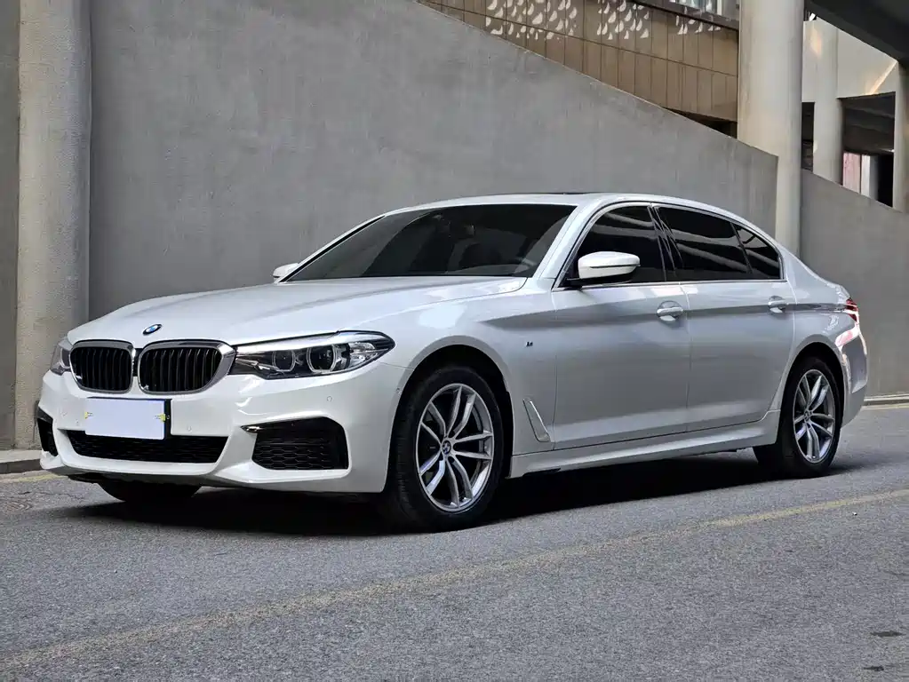 BMW 5 Series 2020 525Li M Sports Package купить на сайте DeffCars