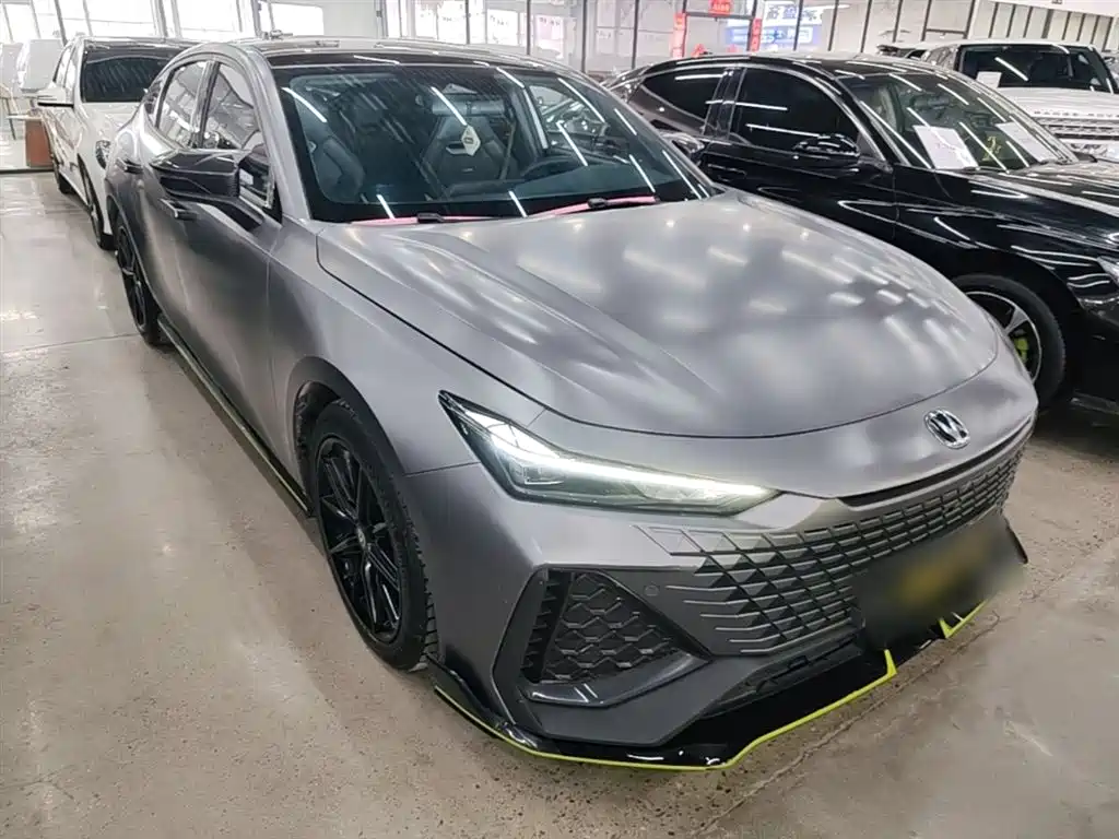 Changan UNI-V 2022 2.0T Speed ​​Edition купить на сайте DeffCars