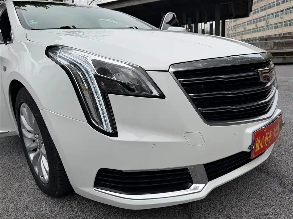 Cadillac XTS 2018 28T Elite купить на сайте DeffCars