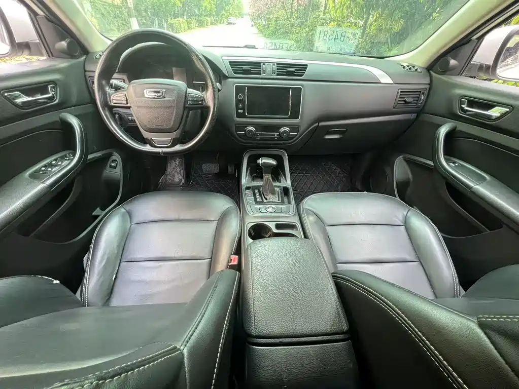 Qoros 5 2018 facelift 1.6T automatic leading model купить на сайте DeffCars
