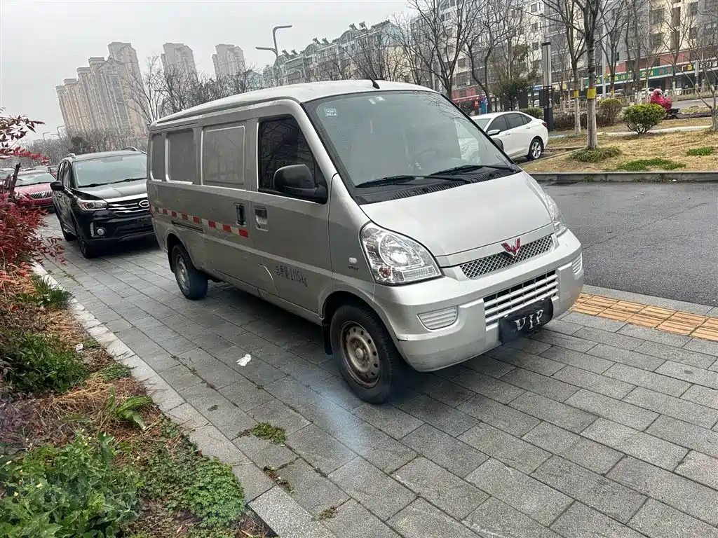 Wuling Rongguang 2021 1.5L extended standard window sealed car air-conditioned version 2 seats L3C купить на сайте DeffCars