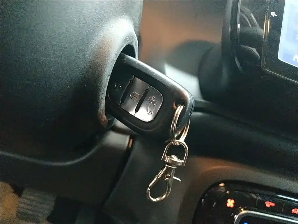 smart forfour 2016 1.0L 52kW smart version купить на сайте DeffCars