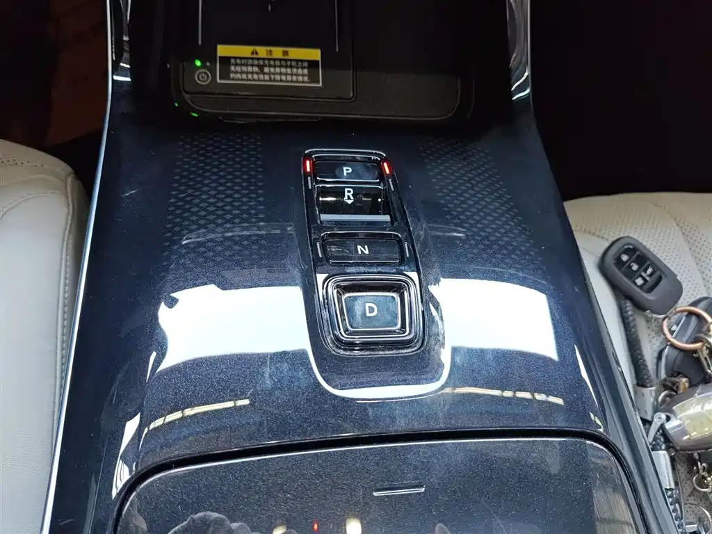 Guangqi Honda P7 2025 four-wheel drive long range Max купить на сайте DeffCars