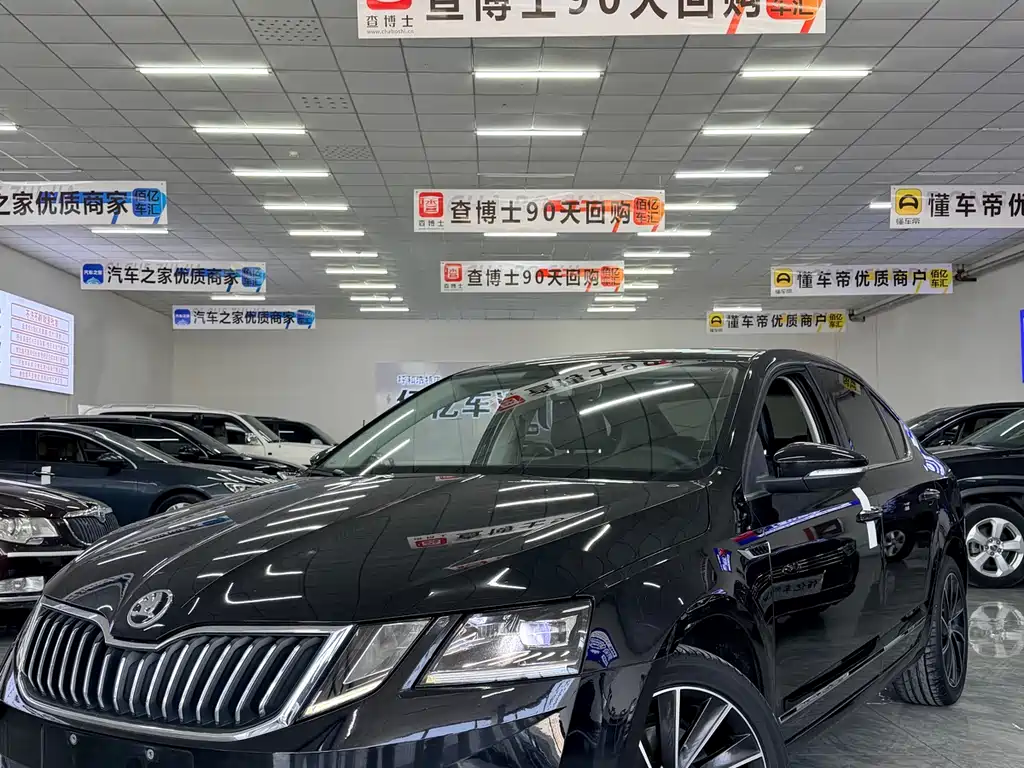 Octavia 2019 TSI280 DSG Smart Deluxe Edition National VI купить на сайте DeffCars