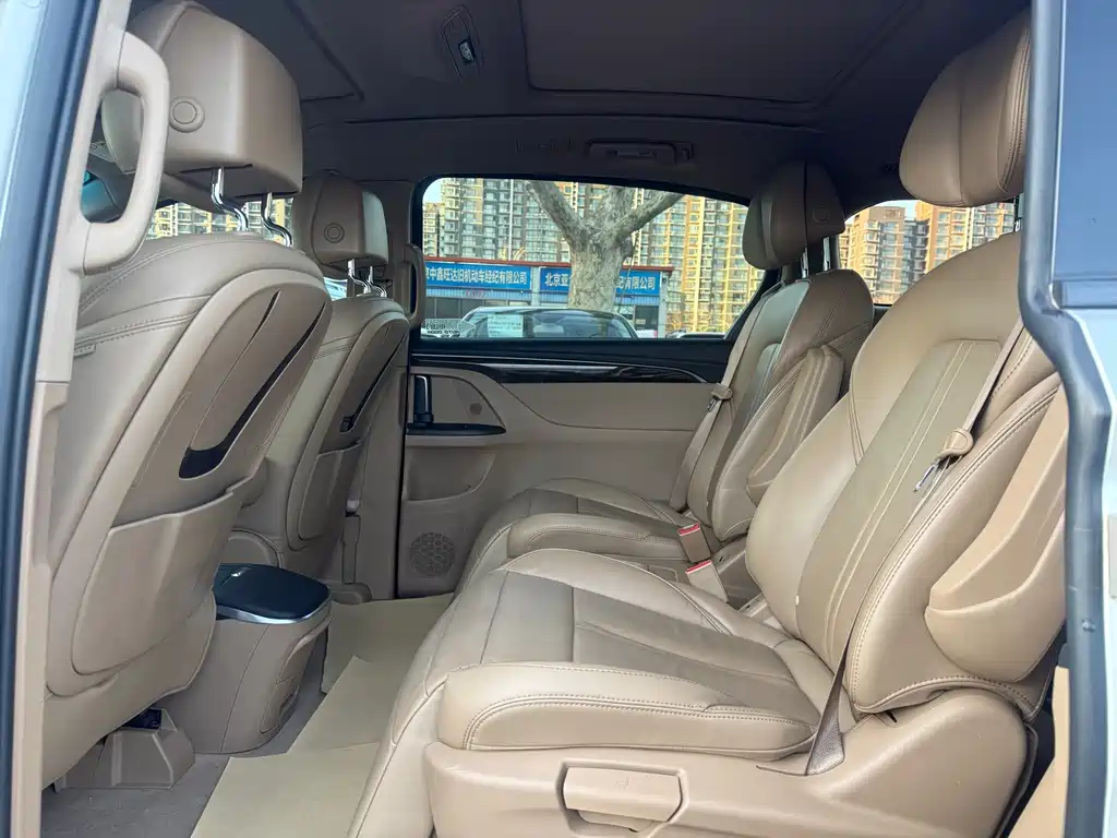 Buick GL8 2018 ES 28T luxury model National VI купить на сайте DeffCars