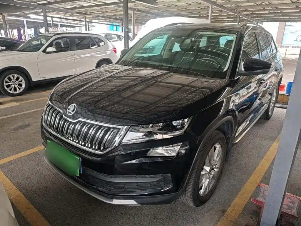 Kodiak 2019 facelift TSI330 5-seater two-wheel drive luxury premium version National VI купить на сайте DeffCars