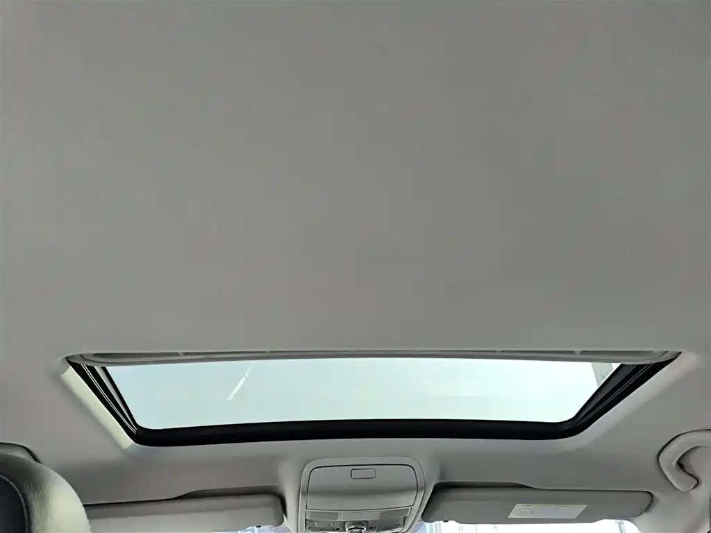 Passat 2017 330TSI DSG Premium Edition купить на сайте DeffCars