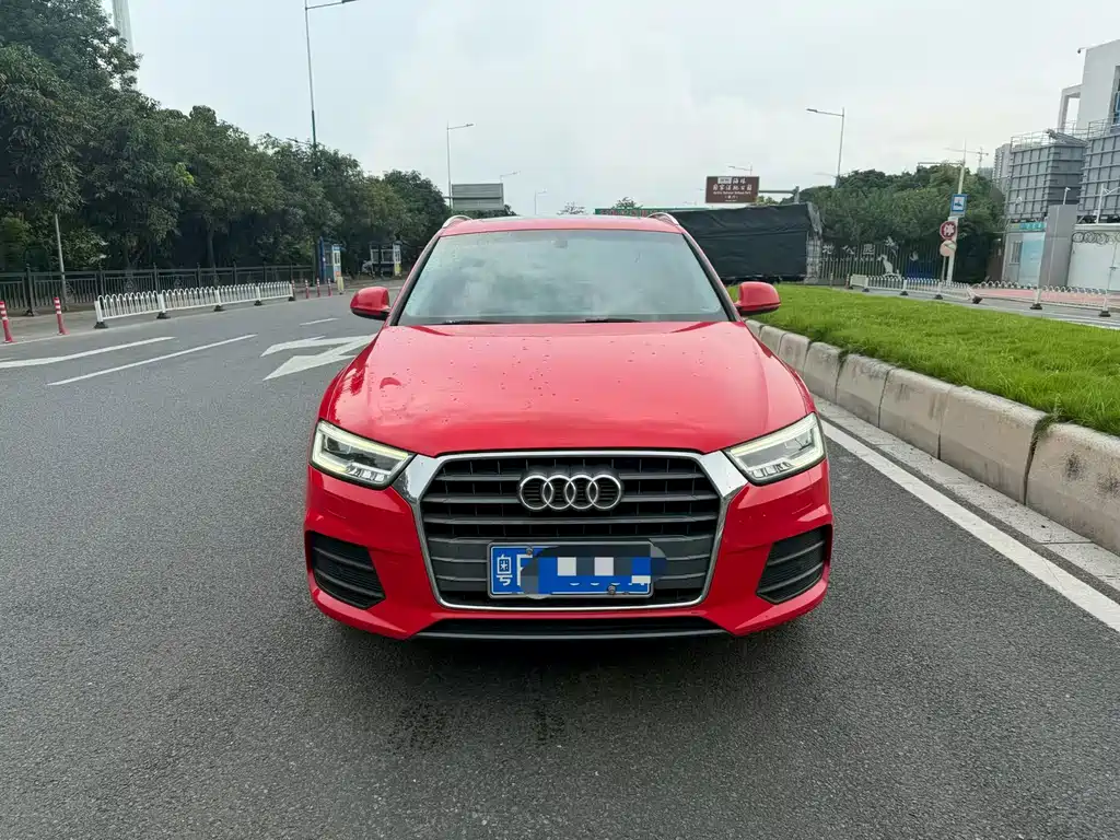 Audi Q3 2018 30th Anniversary Model 30 TFSI Fashion Model купить на сайте DeffCars