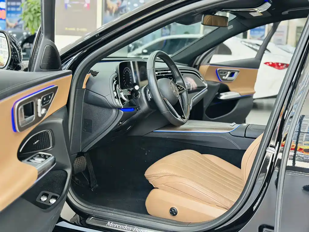 Mercedes-Benz E-Class New Energy 2024 E 350 e L plug-in hybrid sedan купить на сайте DeffCars