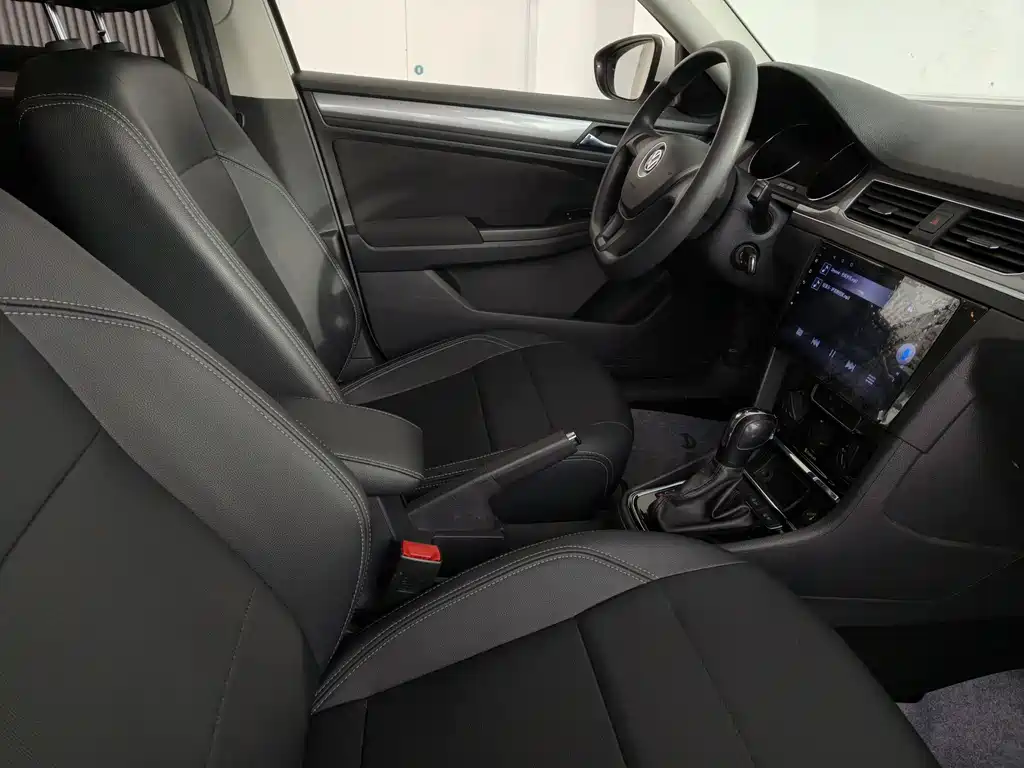 Bora 2019 Bora Legend 1.5L Automatic Fashion Type National V купить на сайте DeffCars