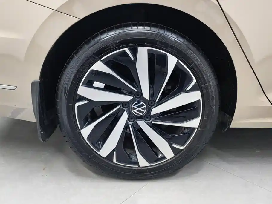 Passat 2022 330TSI Elite Edition купить на сайте DeffCars