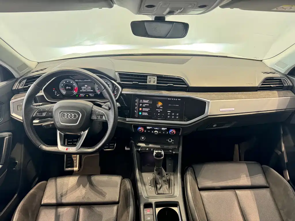 Audi Q3 Sportback 2023 45 TFSI quattro fashionable model купить на сайте DeffCars