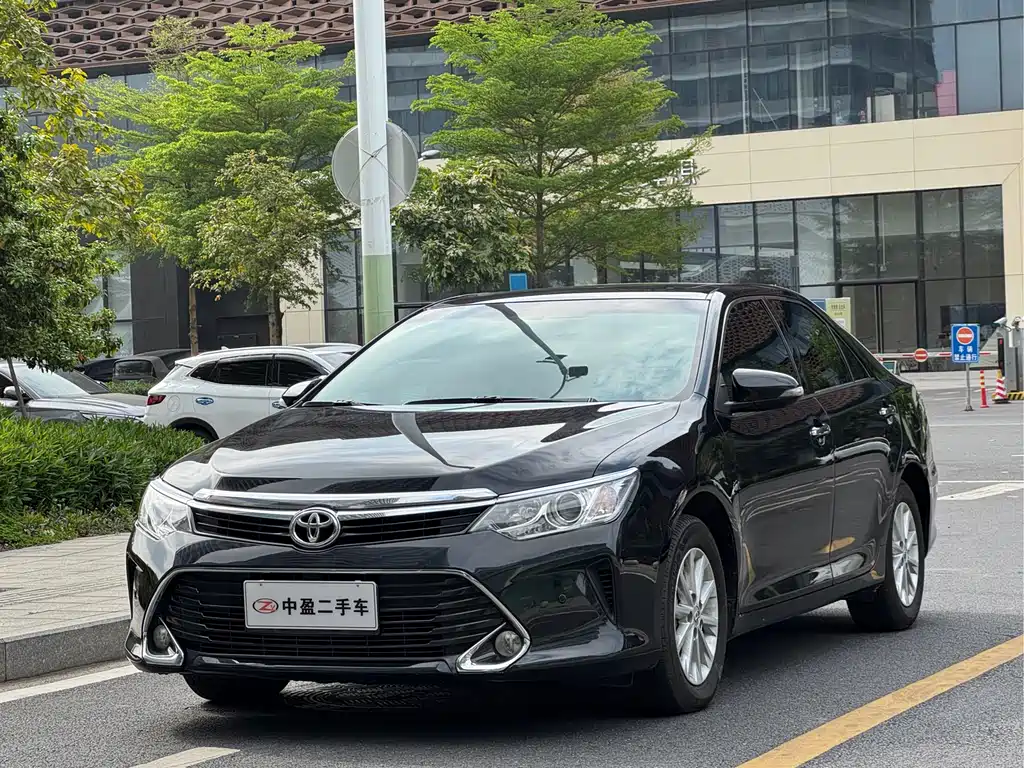 Camry 2016 2.0G 10th Anniversary Leading Edition купить на сайте DeffCars
