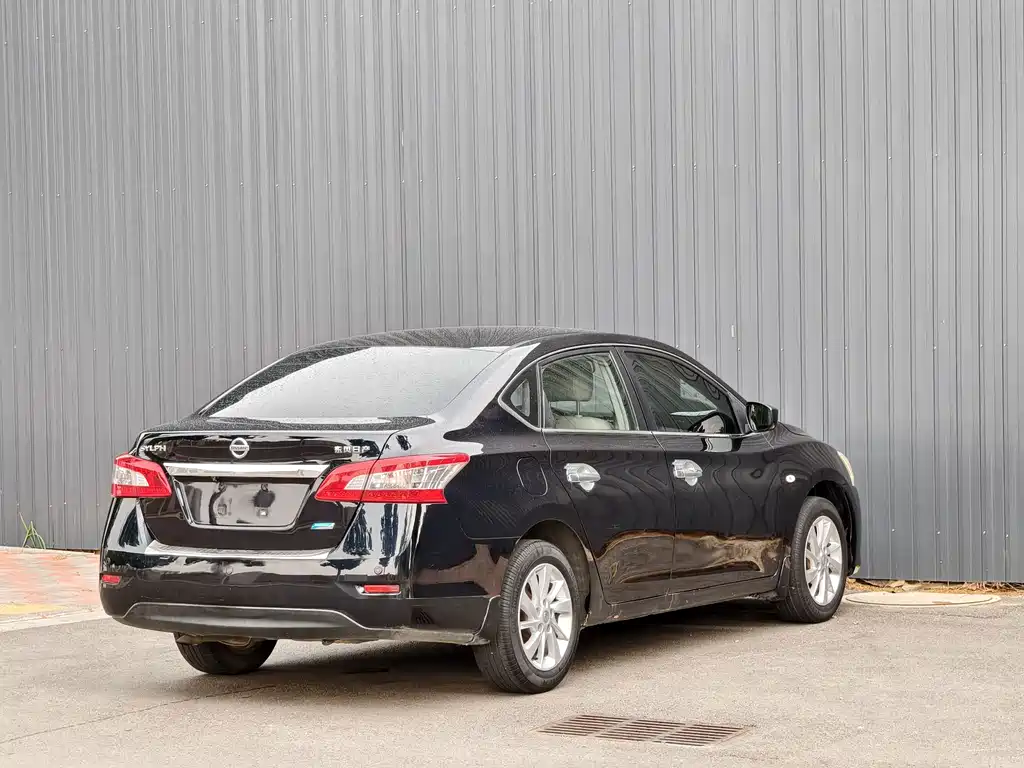 Sylphy 2012 1.6XL Manual Deluxe Edition купить на сайте DeffCars