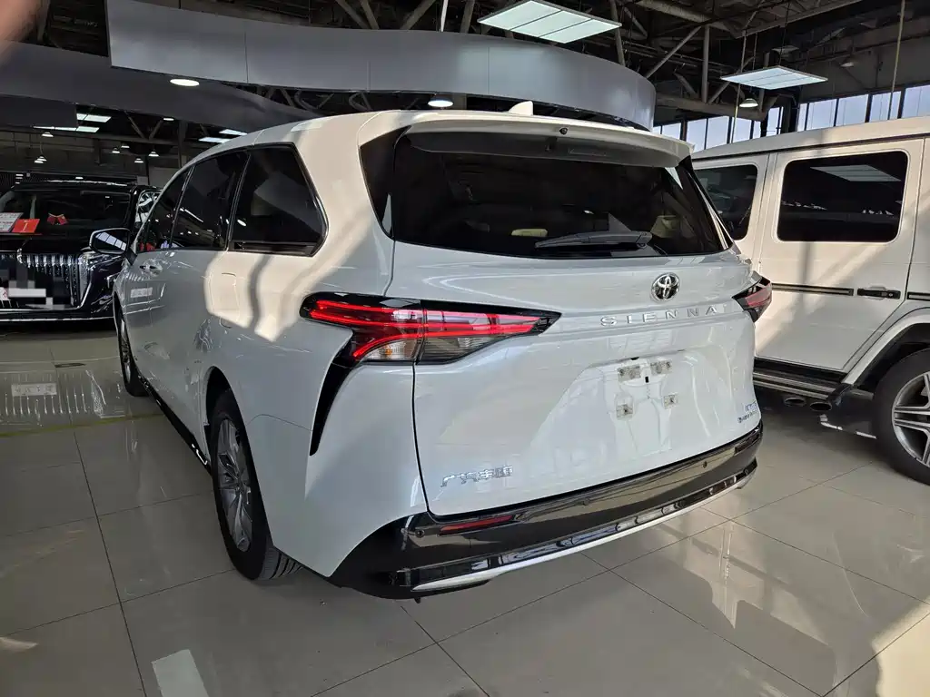 SIENNA 2024 2.5L hybrid four-wheel drive premium version купить на сайте DeffCars