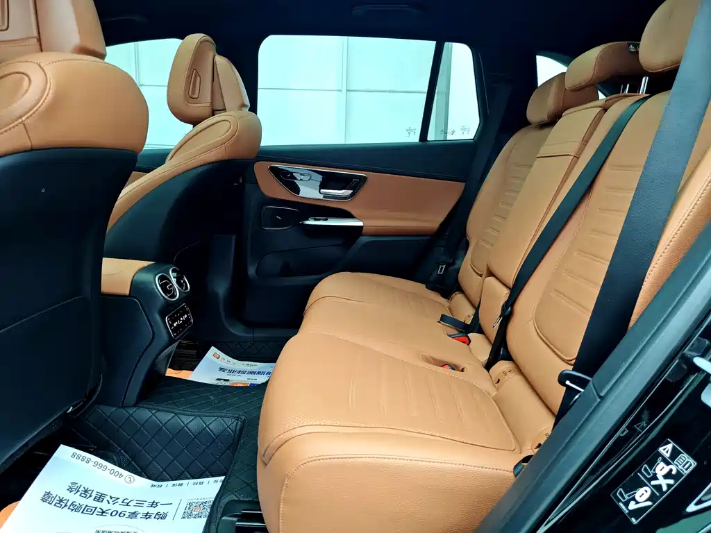 Mercedes-Benz GLC 2023 facelift GLC 260 L 4MATIC dynamic 7-seater купить на сайте DeffCars