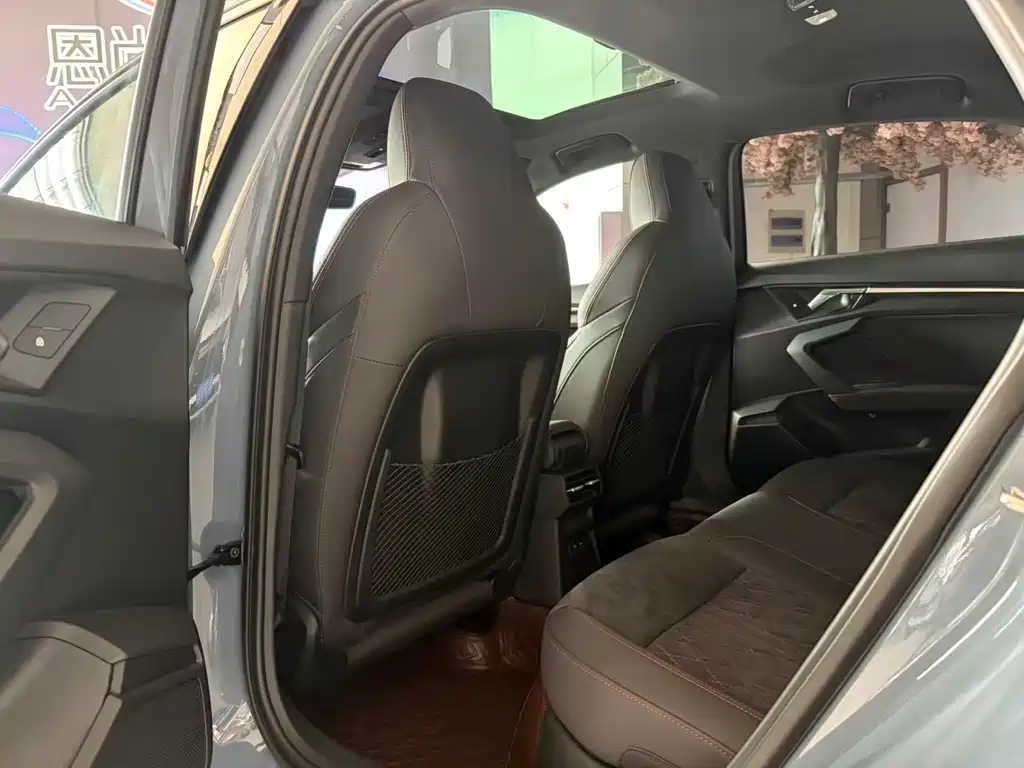 Audi A3 2022 A3L Limousine 35 TFSI RS Kit Burn Rate Edition купить на сайте DeffCars