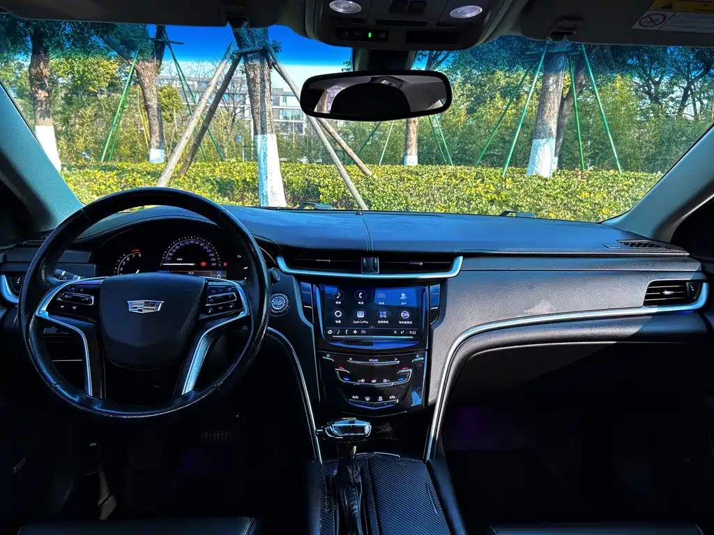 Cadillac XTS 2018 28T Technology купить на сайте DeffCars