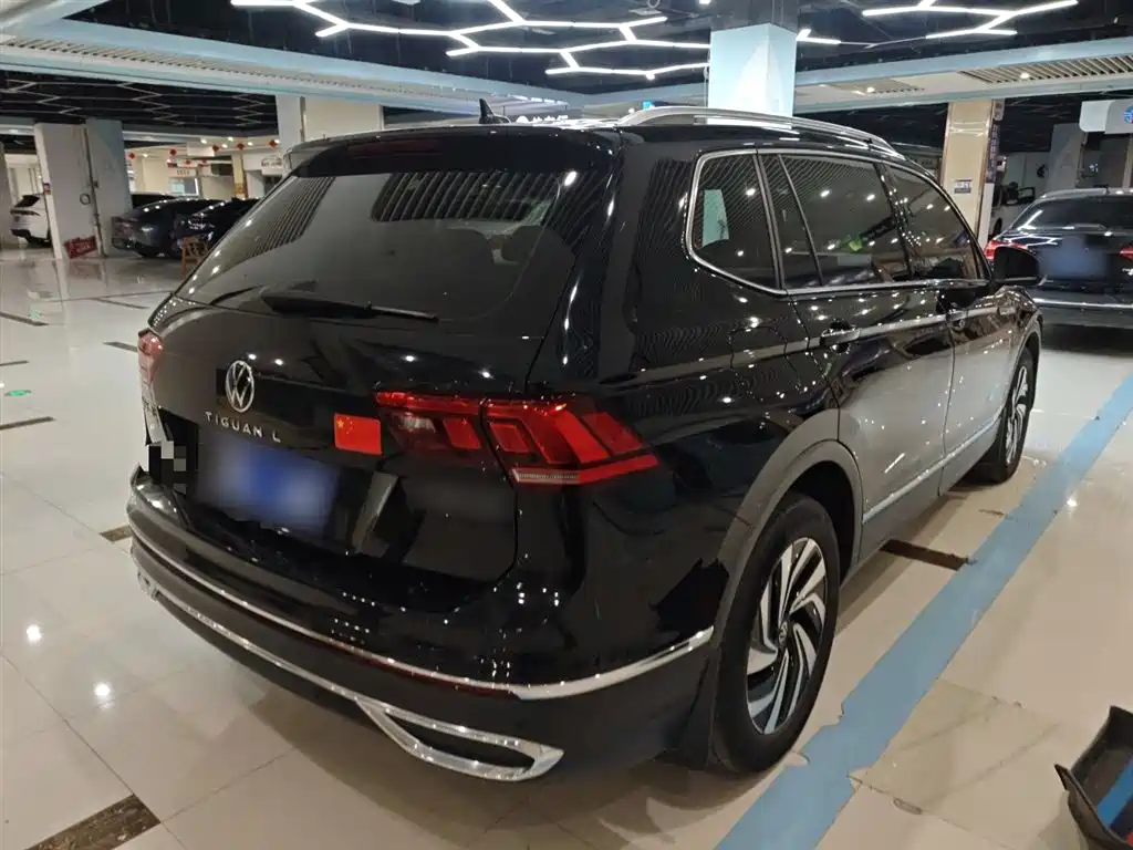 Tiguan L 2022 330TSI automatic two-wheel drive comfort version купить на сайте DeffCars