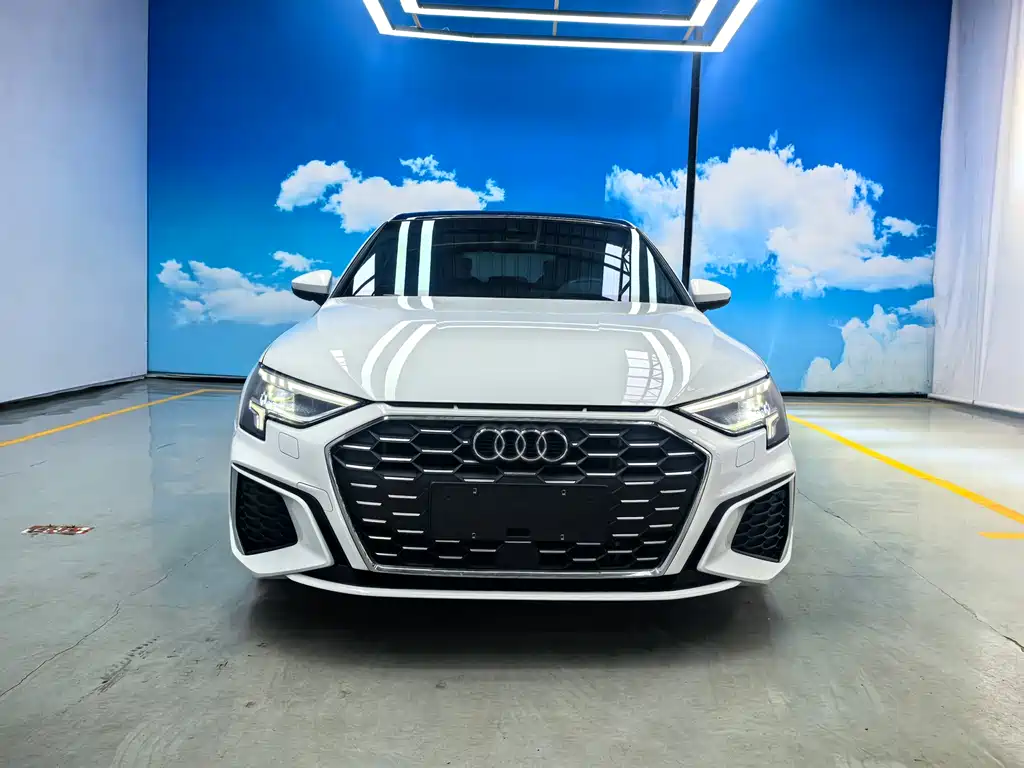 Audi A3 2022 Sportback 35 TFSI stylish and sporty купить на сайте DeffCars