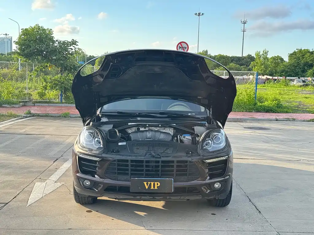 Macan 2014 Macan 2.0T купить на сайте DeffCars