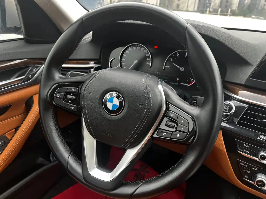 BMW 5 Series 2018 528Li Special Edition launched купить на сайте DeffCars