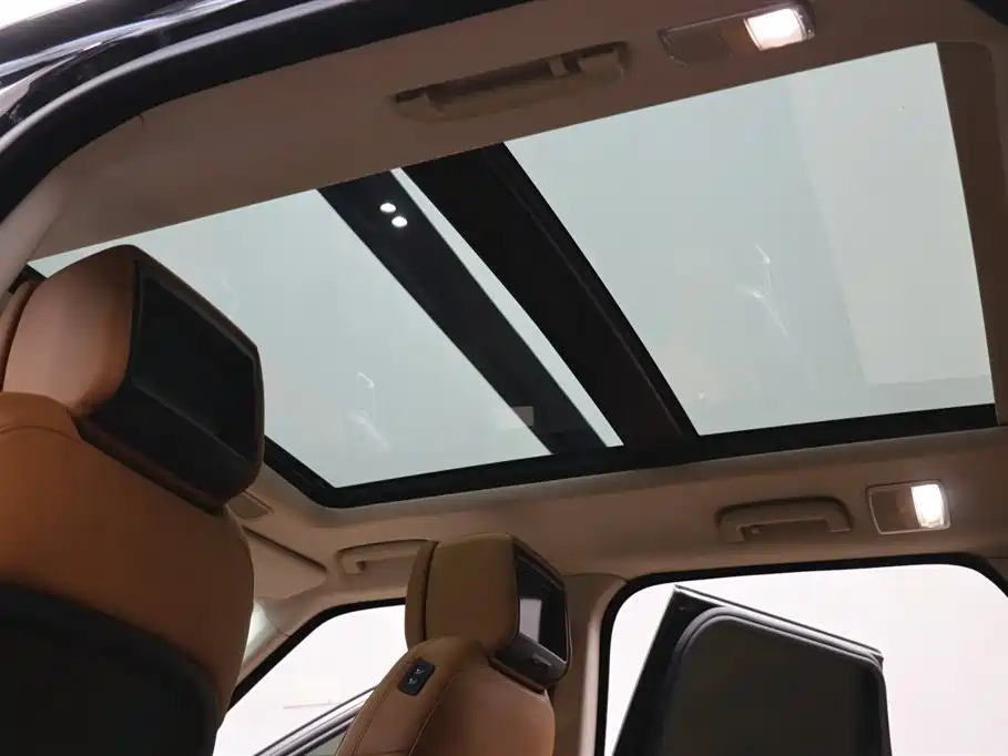 Range Rover Sport 2021 3.0 L6 Black Edition купить на сайте DeffCars
