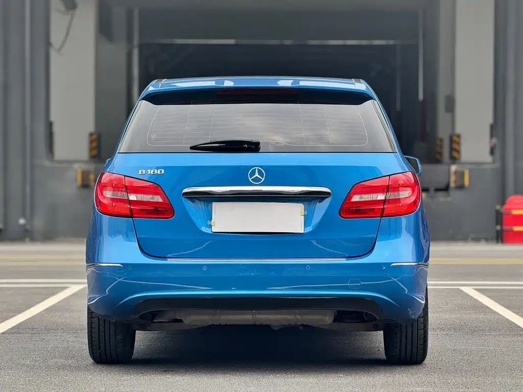 Mercedes-Benz B-Class 2012 B 180 купить на сайте DeffCars