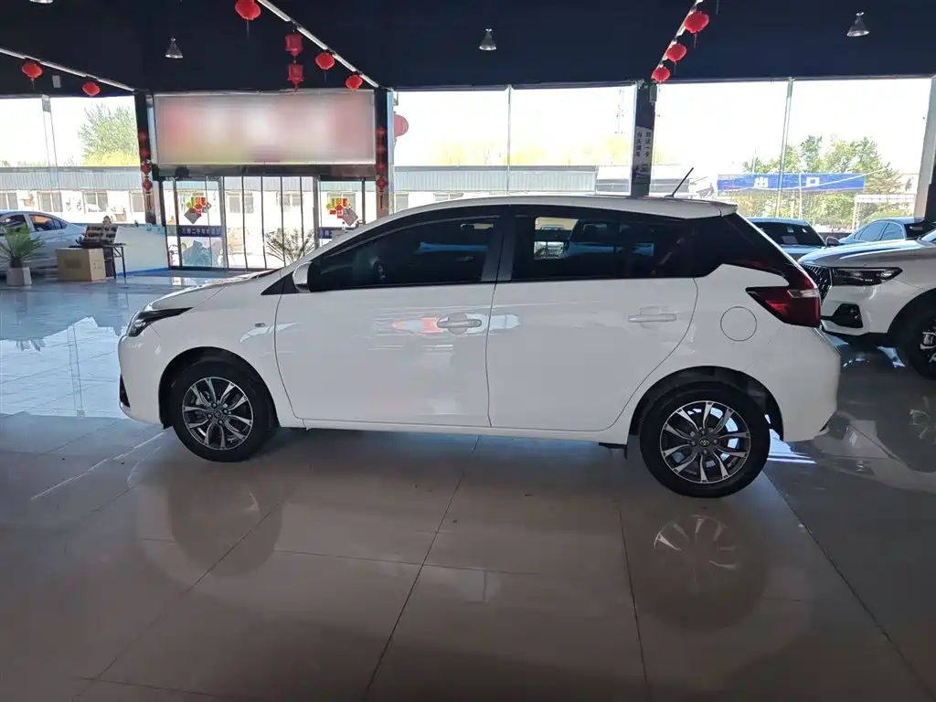 YARiS L Zhixuan 2021 1.5L CVT leading version купить на сайте DeffCars