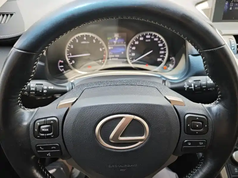 Lexus NX 2016 200 AWD Advanced Edition купить на сайте DeffCars