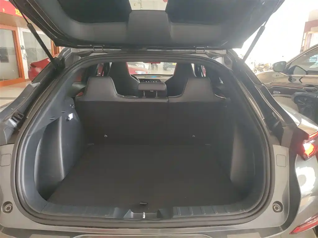 Changan UNI-T 2020 1.5T premium model купить на сайте DeffCars