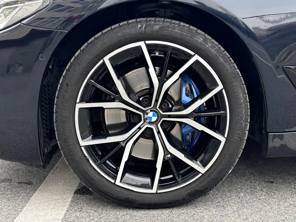 BMW 5 Series Imported 2022 Facelift 530i Fashion Edition M Sports Package купить на сайте DeffCars