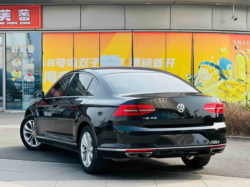 Magotan 2017 330TSI DSG luxury model купить на сайте DeffCars