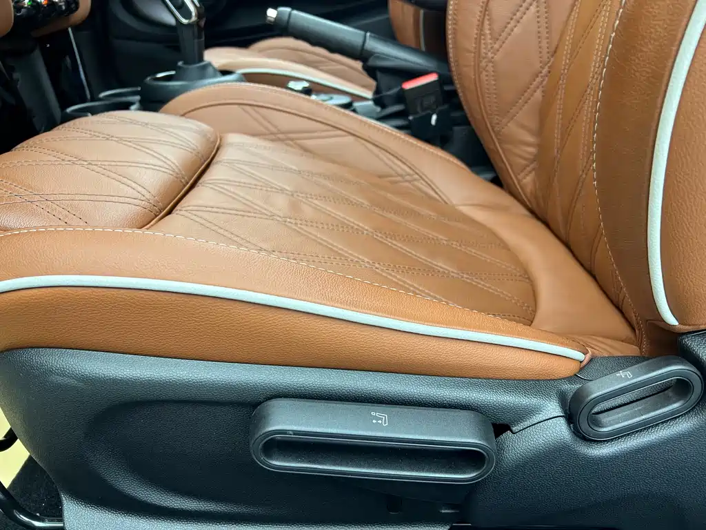 MINI 2022 2.0T COOPER S Artist купить на сайте DeffCars