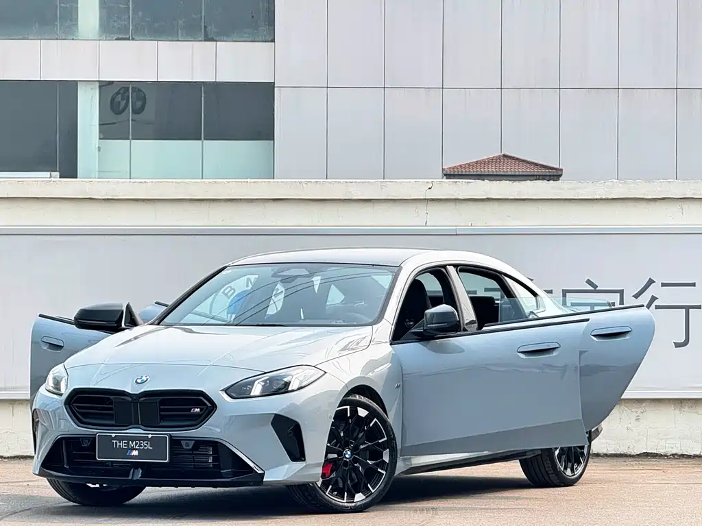 BMW M235L 2025 M235L купить на сайте DeffCars