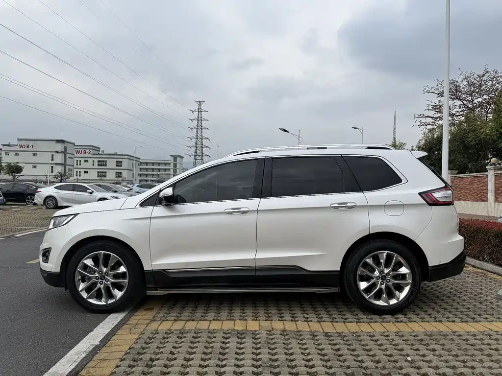 Ruijie 2016 EcoBoost 245 four-wheel drive Zunrui model 7 seats купить на сайте DeffCars