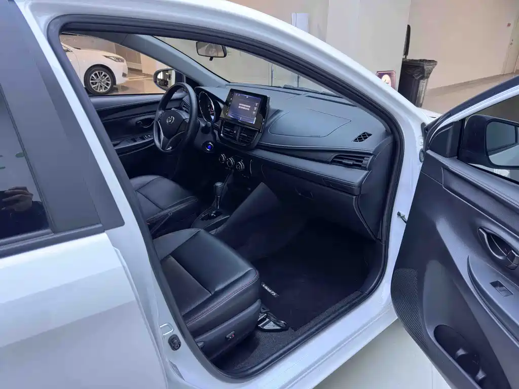 Vios FS 2022 1.5L CVT Fenchi CARE Edition купить на сайте DeffCars